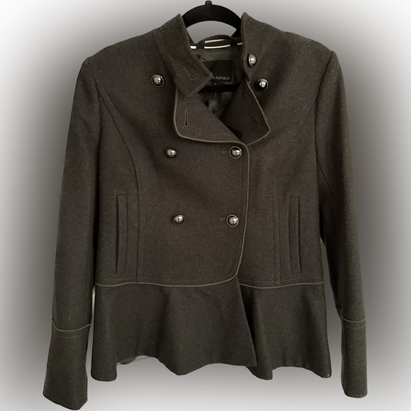 Banana Republic Vintage Green Coat - Picture 3 of 5